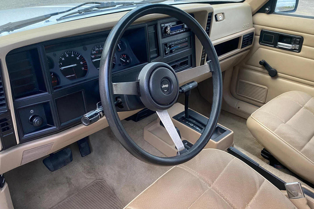 1994 Jeep XJ Cherokee - Image 26 of 31