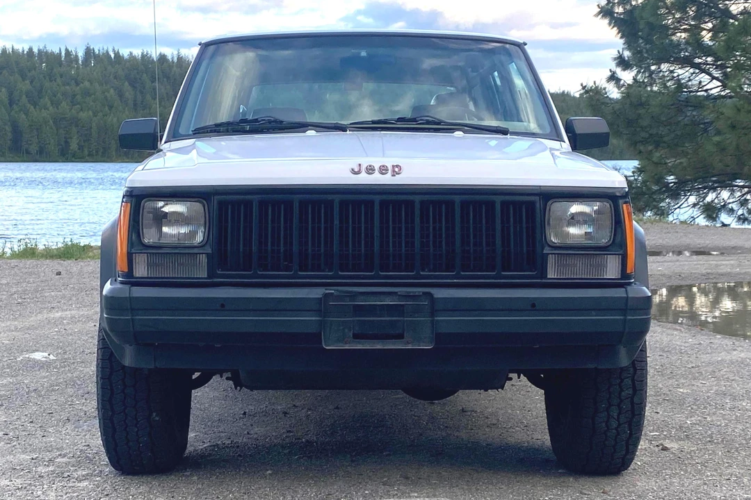 1994 Jeep XJ Cherokee - Image 2 of 31
