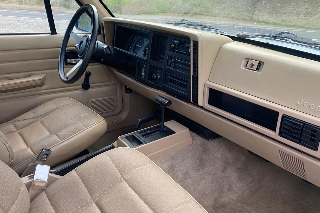 1994 Jeep XJ Cherokee - Image 27 of 31