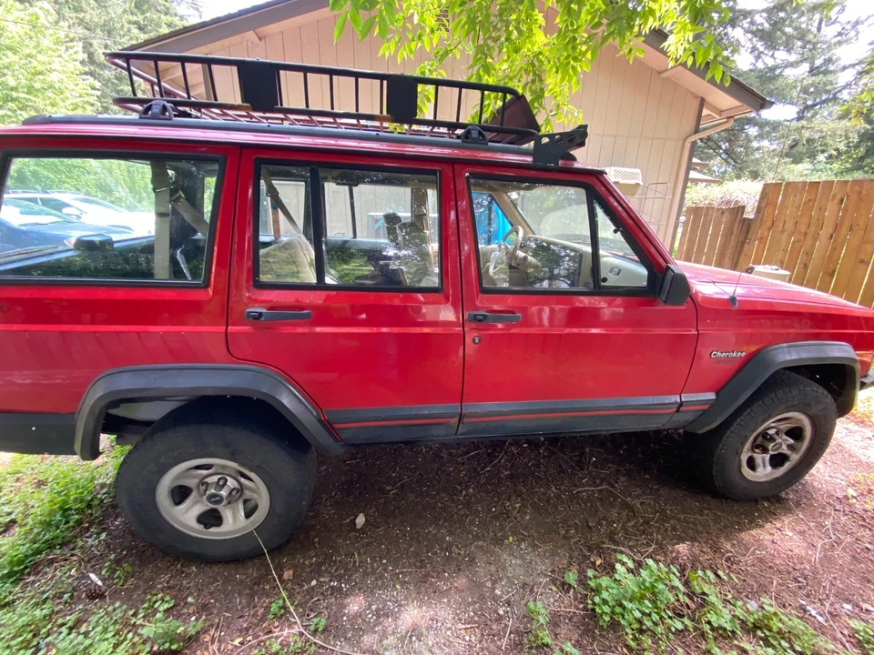 1994 Jeep XJ Cherokee - Image 4 of 10
