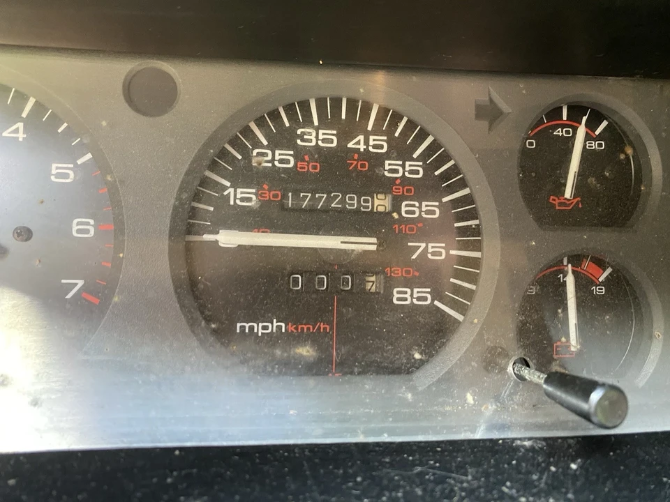 1994 Jeep XJ Cherokee - Image 10 of 11