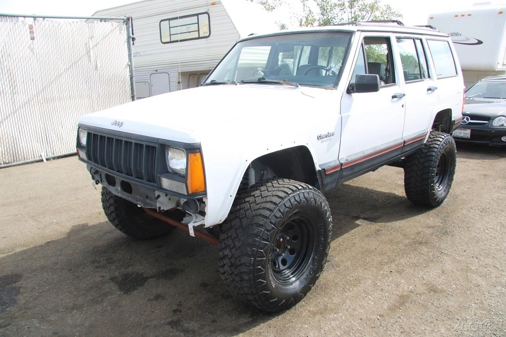 1994 Jeep XJ Cherokee - Image 2 of 21
