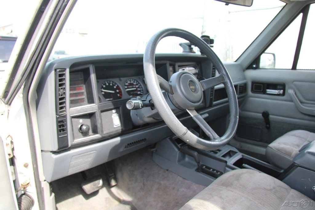 1994 Jeep XJ Cherokee - Image 15 of 21