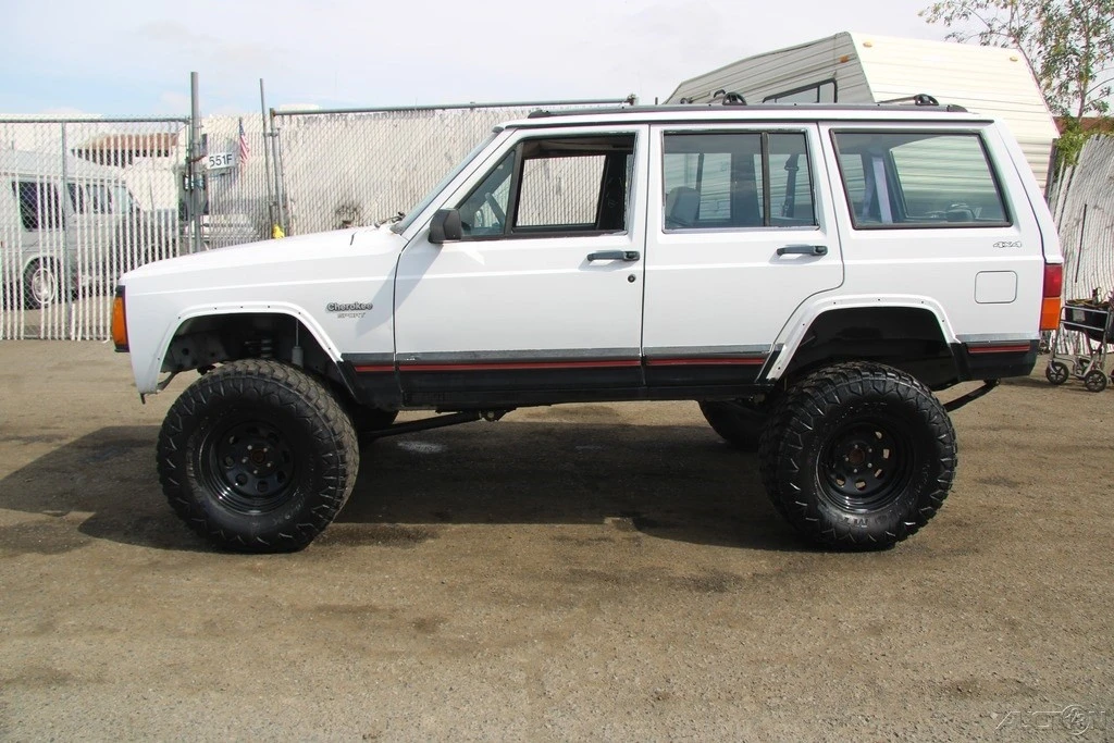 1994 Jeep XJ Cherokee - Image 3 of 21