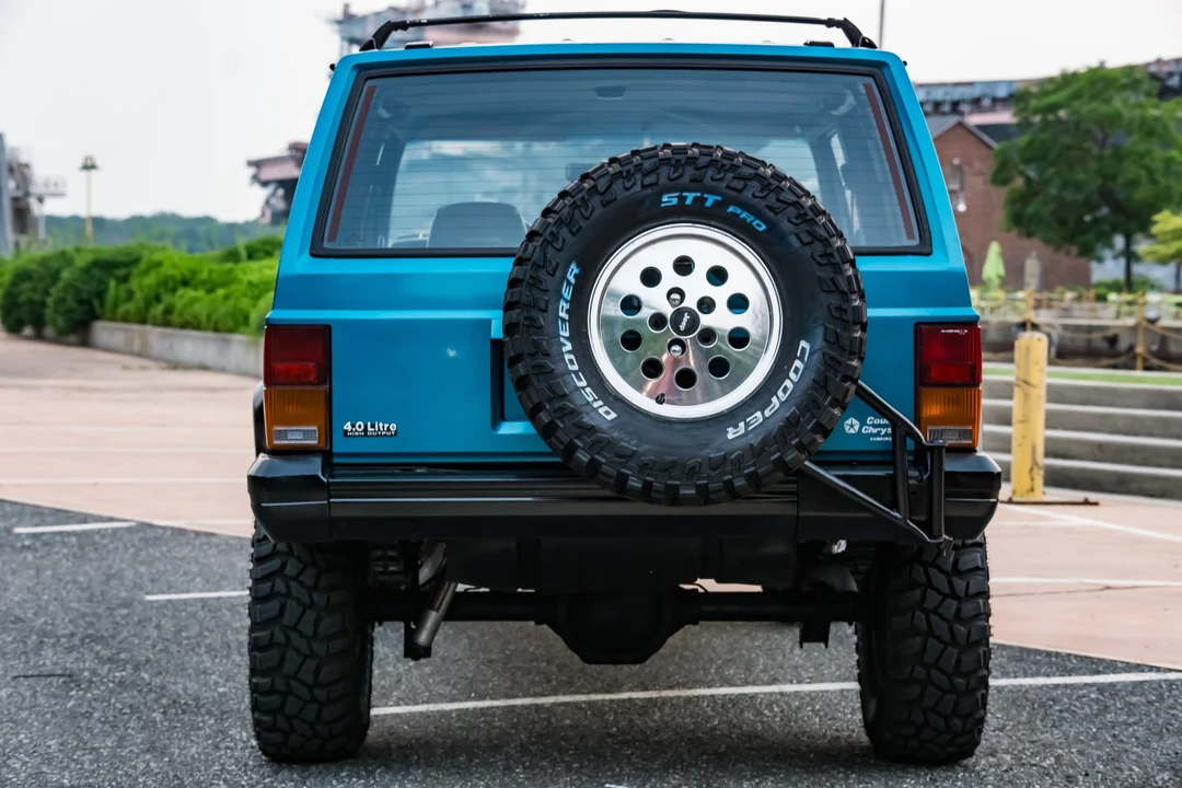 1994 Jeep XJ Cherokee - Image 17 of 31