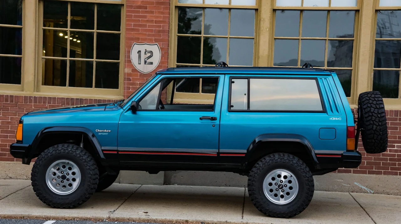 1994 Jeep XJ Cherokee - Image 9 of 31