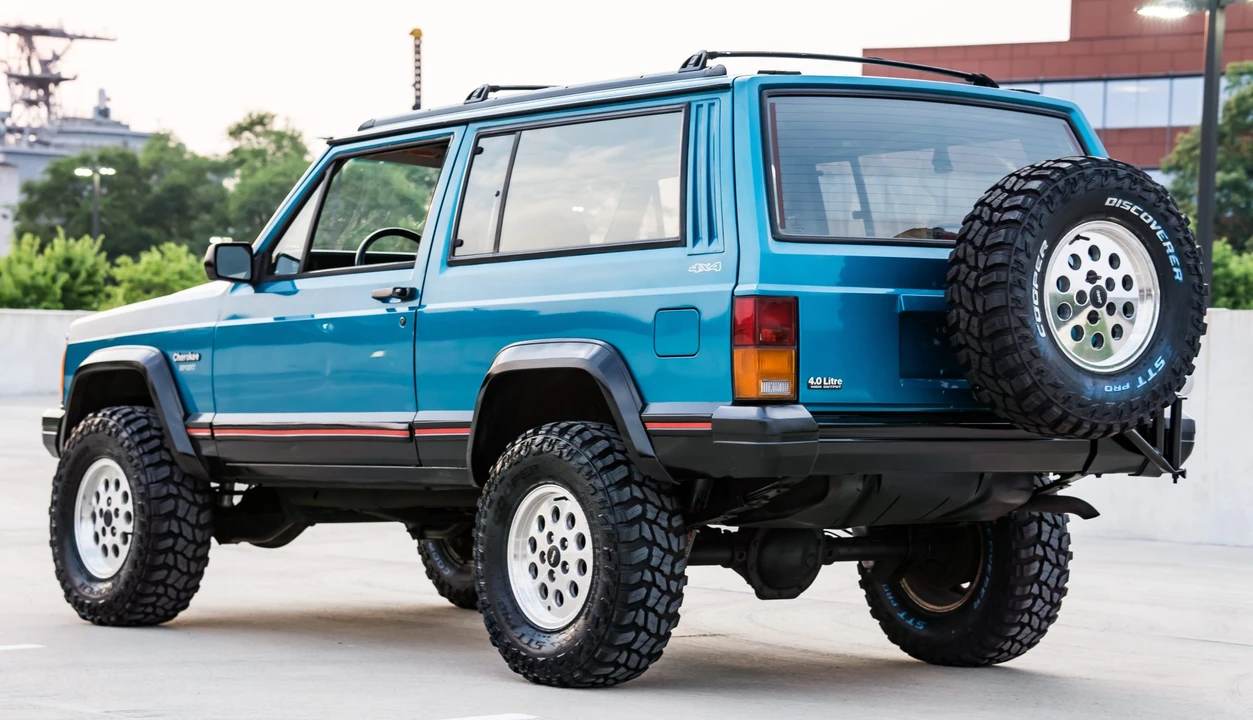 1994 Jeep XJ Cherokee - Image 13 of 31