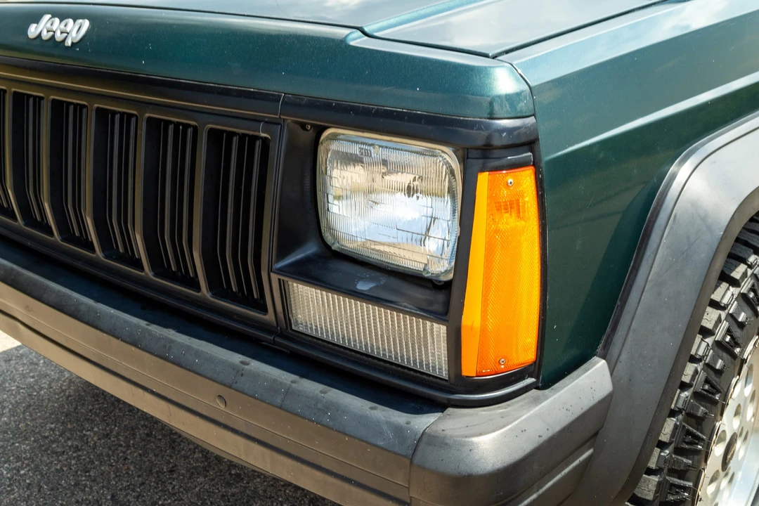 1994 Jeep XJ Cherokee - Image 31 of 31