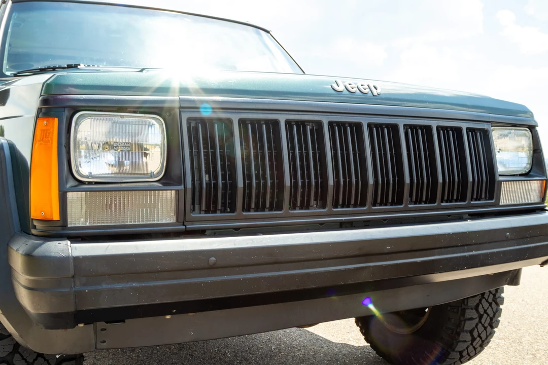 1994 Jeep XJ Cherokee - Image 28 of 31