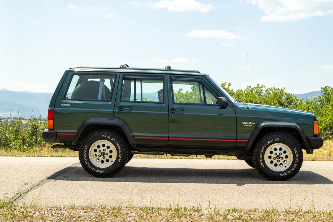 1994 Jeep XJ Cherokee - Image 26 of 31