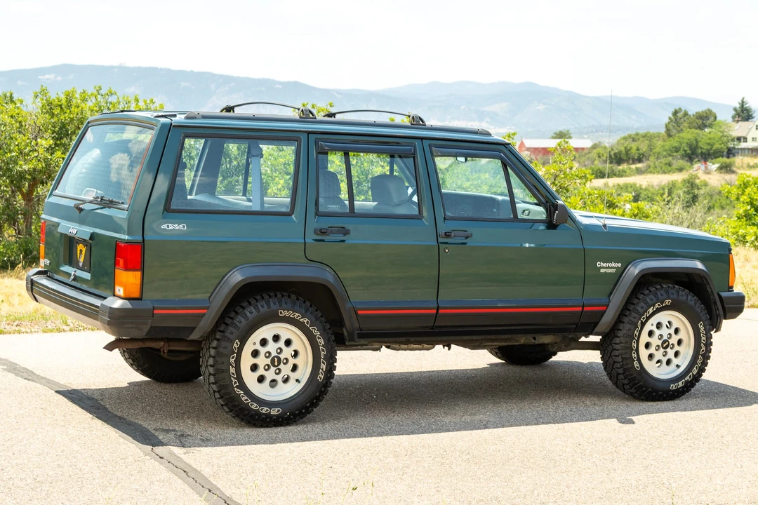 1994 Jeep XJ Cherokee - Image 25 of 31