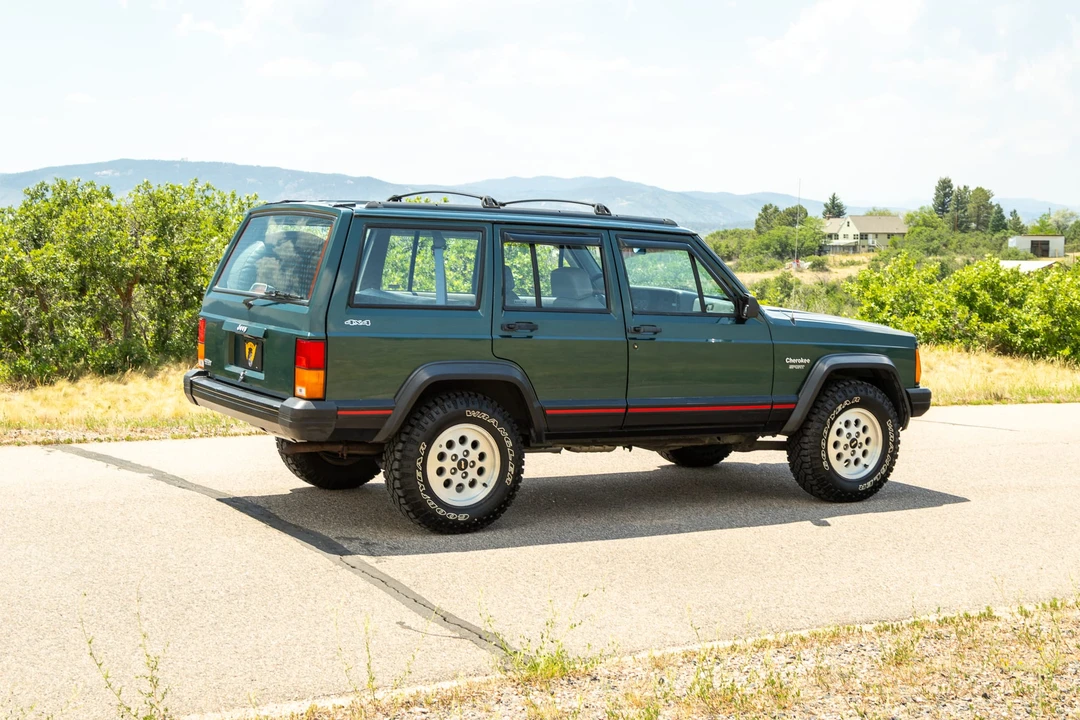1994 Jeep XJ Cherokee - Image 24 of 31