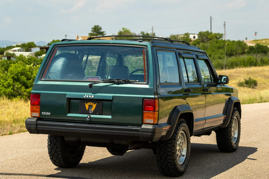 1994 Jeep XJ Cherokee - Image 21 of 31