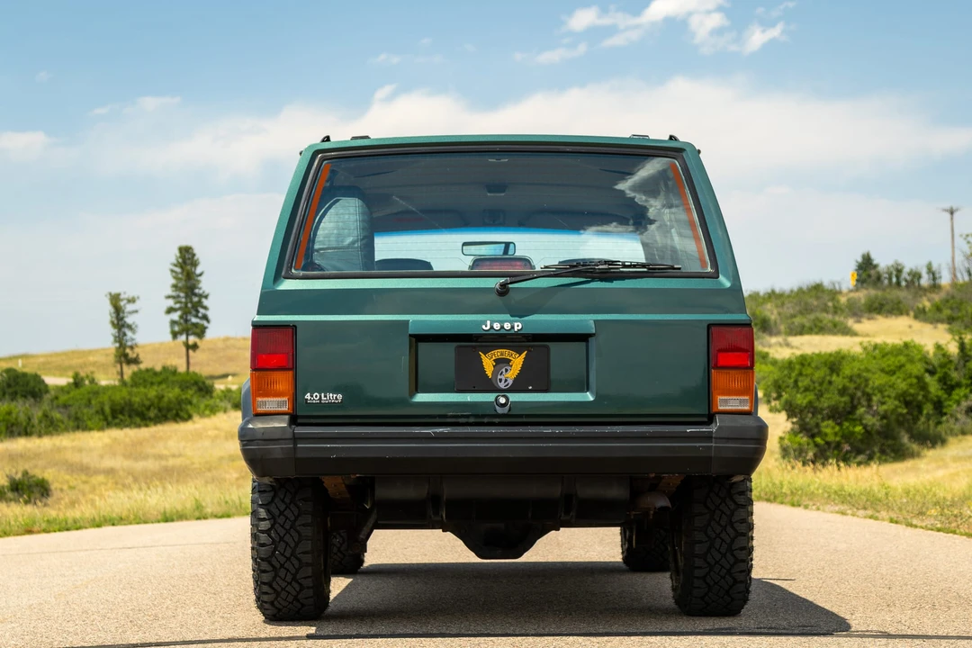 1994 Jeep XJ Cherokee - Image 19 of 31