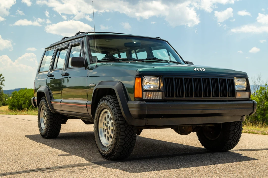 1994 Jeep XJ Cherokee - Image 5 of 31