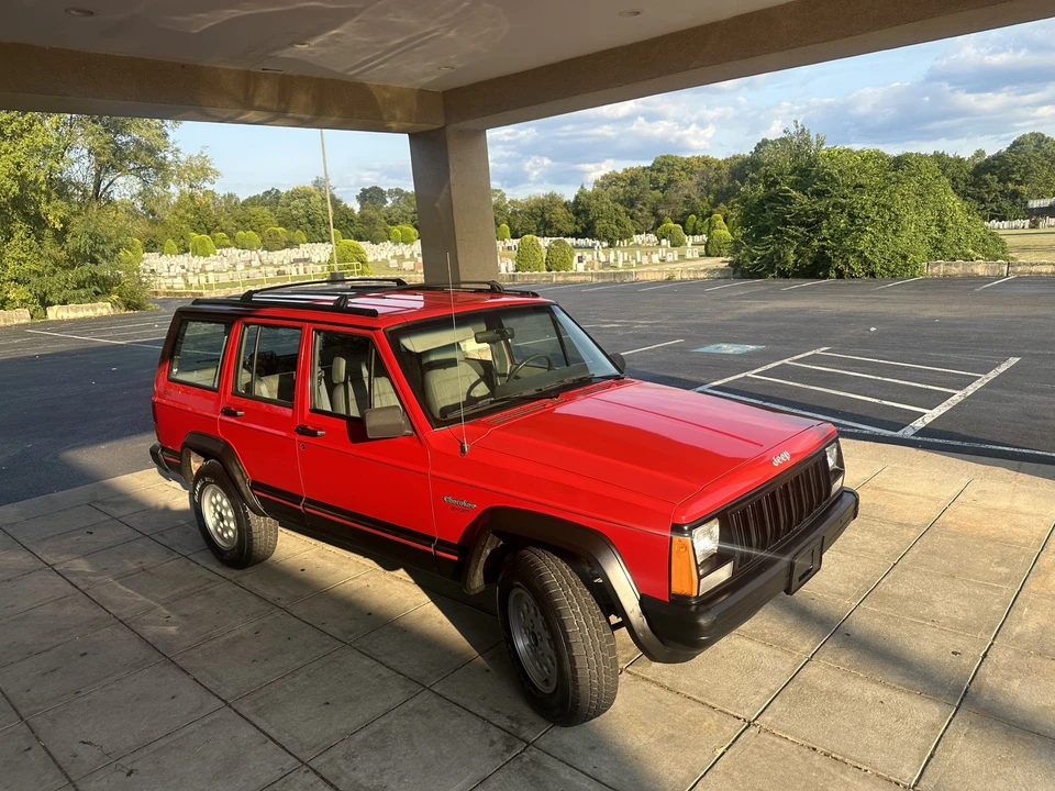 1994 Jeep XJ Cherokee - Image 30 of 31