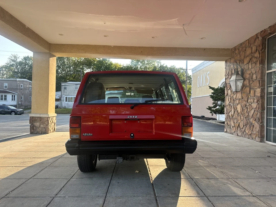1994 Jeep XJ Cherokee - Image 16 of 31