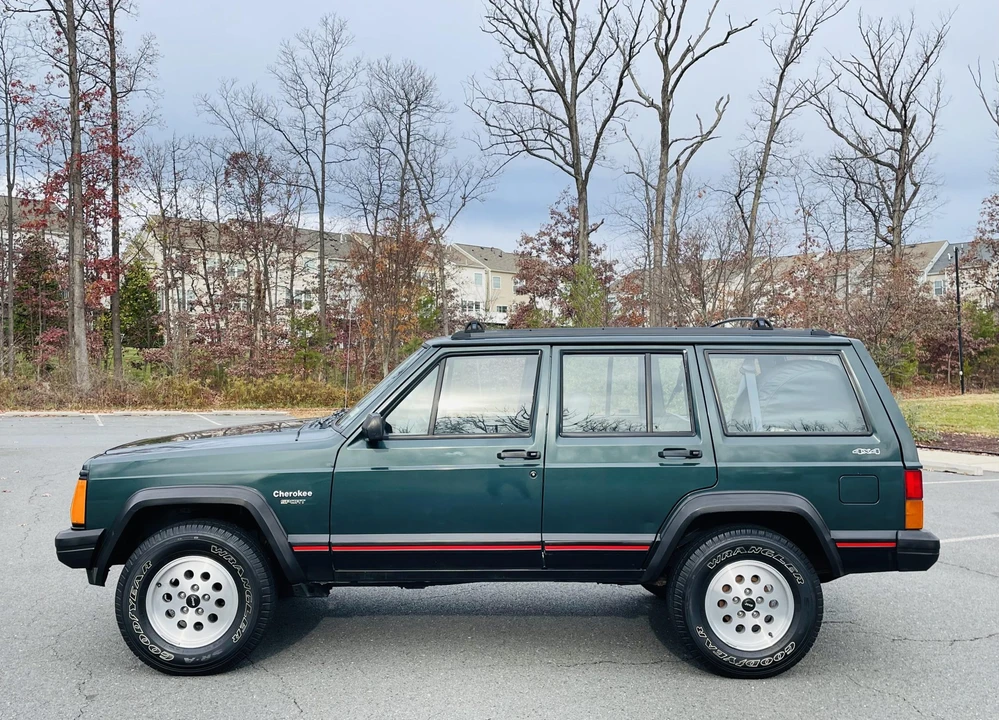 1994 Jeep XJ Cherokee - Image 7 of 31