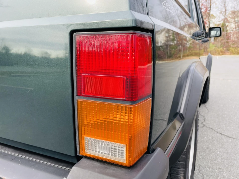 1994 Jeep XJ Cherokee - Image 23 of 31