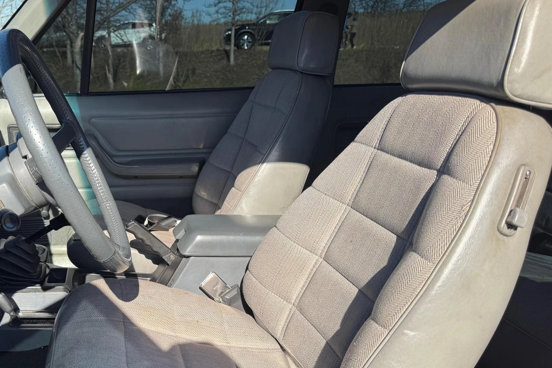 1994 Jeep XJ Cherokee - Image 30 of 31