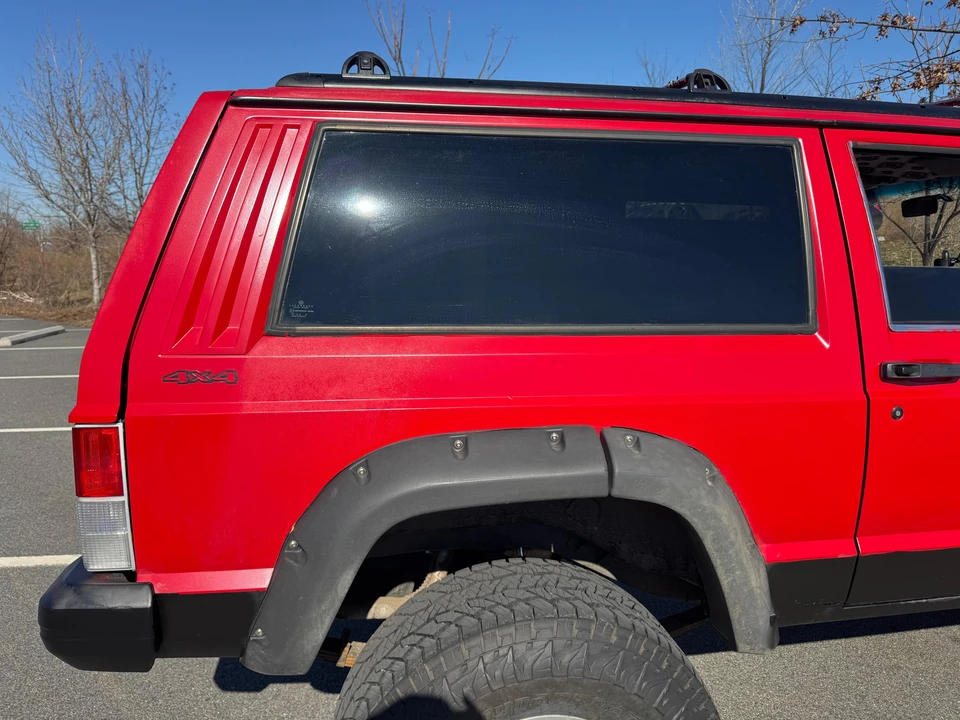 1994 Jeep XJ Cherokee - Image 21 of 31