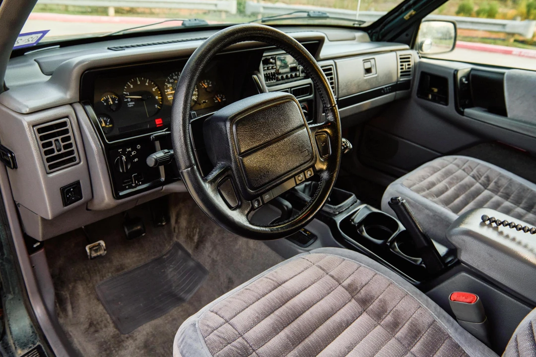 1994 Jeep ZJ Grand Cherokee - Image 19 of 31