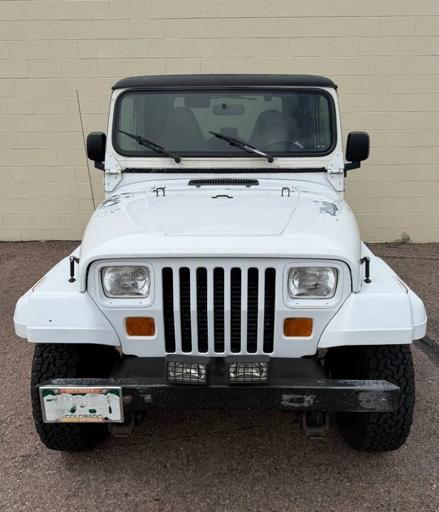 1994 Jeep YJ Wrangler - Image 4 of 24