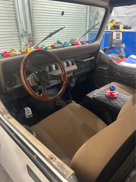 1994 Jeep YJ Wrangler - Image 10 of 11