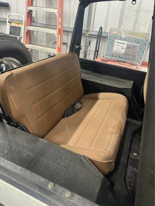 1994 Jeep YJ Wrangler - Image 8 of 11