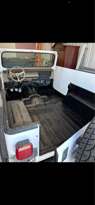 1994 Jeep YJ Wrangler - Image 5 of 11