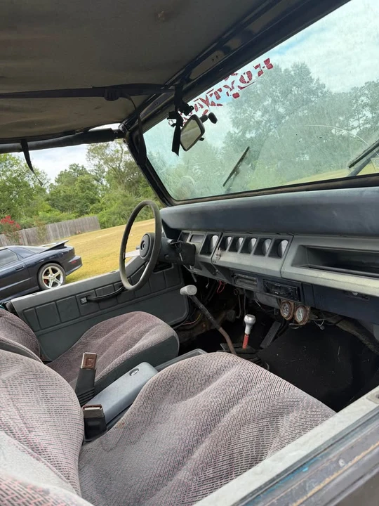 1994 Jeep YJ Wrangler - Image 7 of 9
