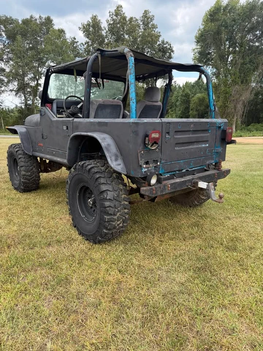 1994 Jeep YJ Wrangler - Image 5 of 9