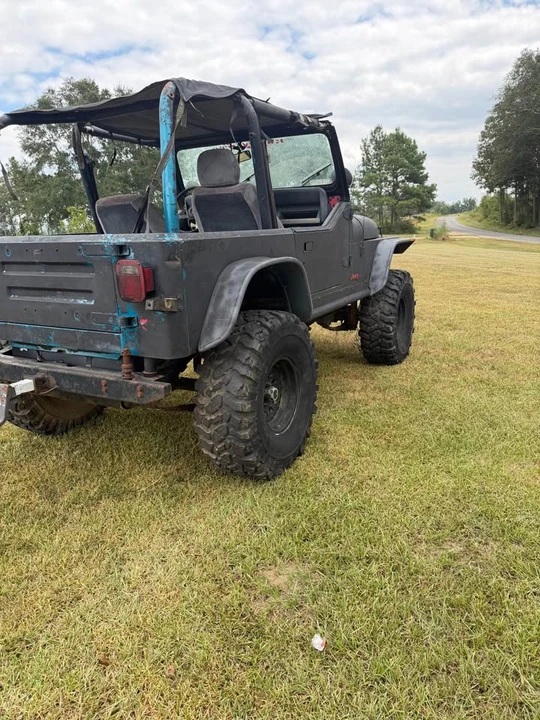 1994 Jeep YJ Wrangler - Image 6 of 9