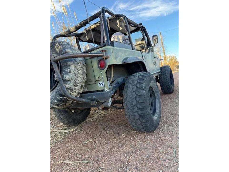 1994 Jeep YJ Wrangler - Image 3 of 10