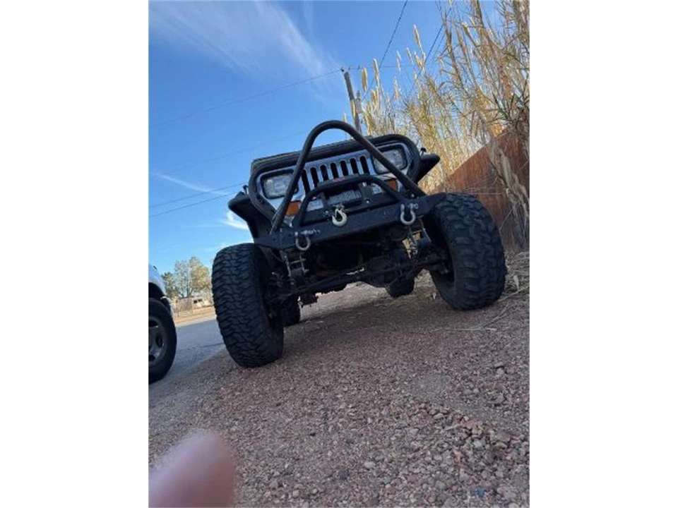 1994 Jeep YJ Wrangler - Image 4 of 10