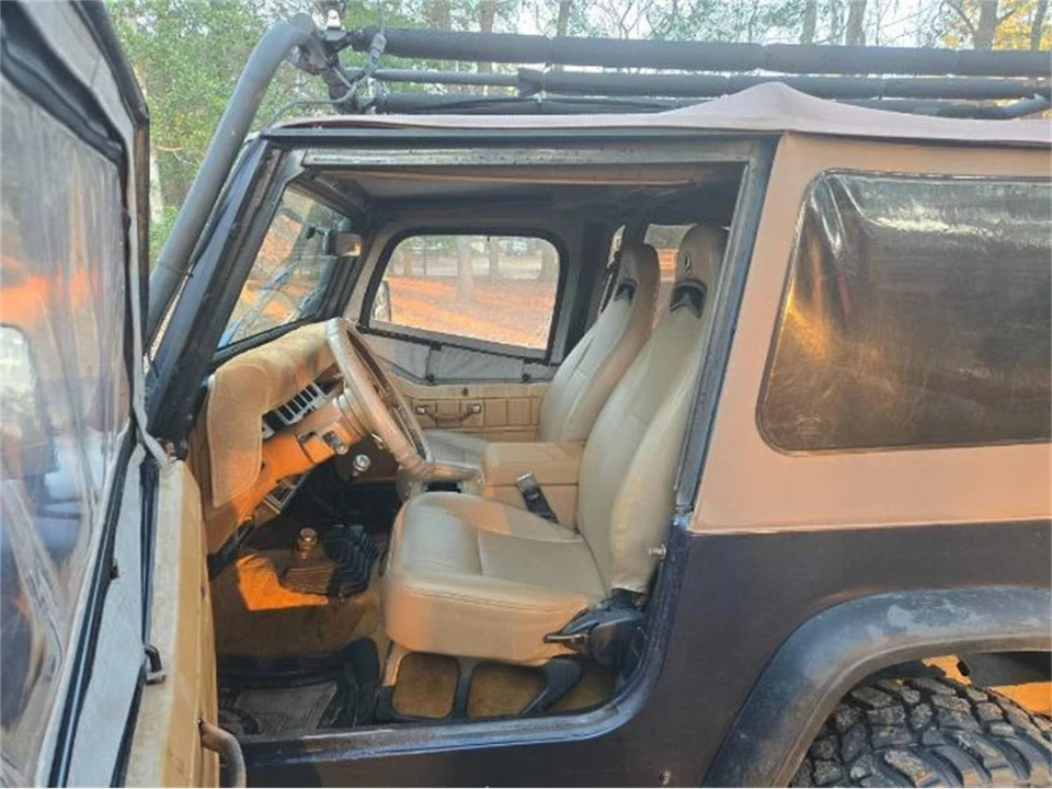 1994 Jeep YJ Wrangler - Image 4 of 7