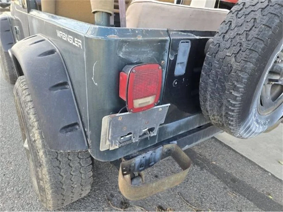 1994 Jeep YJ Wrangler - Image 8 of 21