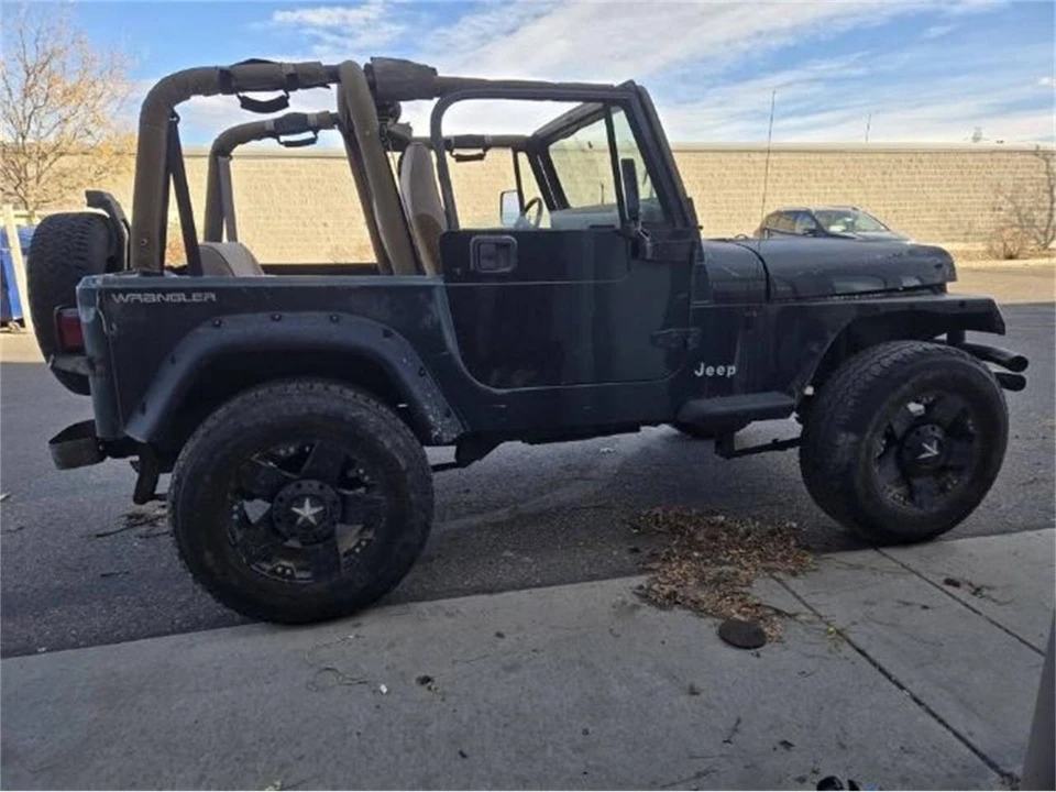 1994 Jeep YJ Wrangler - Image 18 of 21