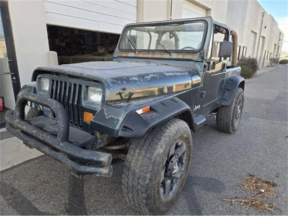 1994 Jeep YJ Wrangler - Image 20 of 21