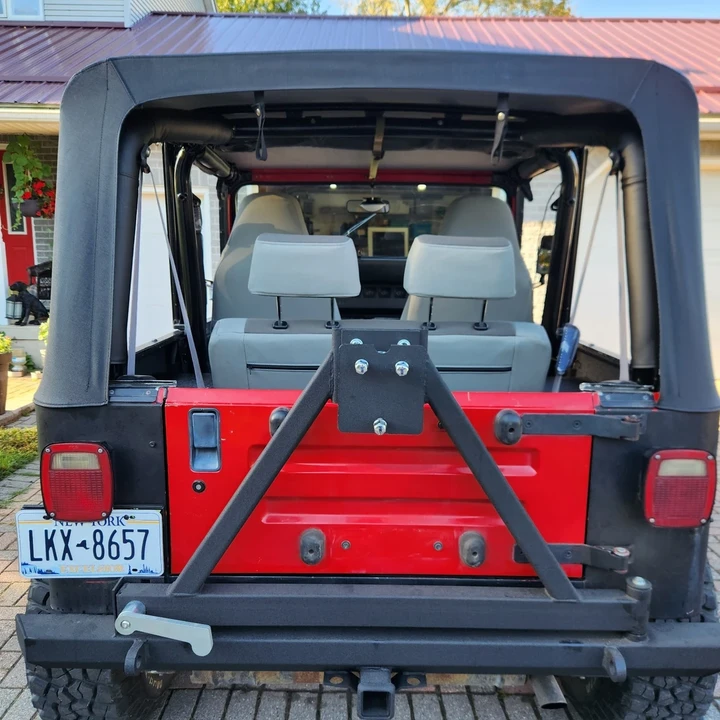 1994 Jeep YJ Wrangler - Image 14 of 15