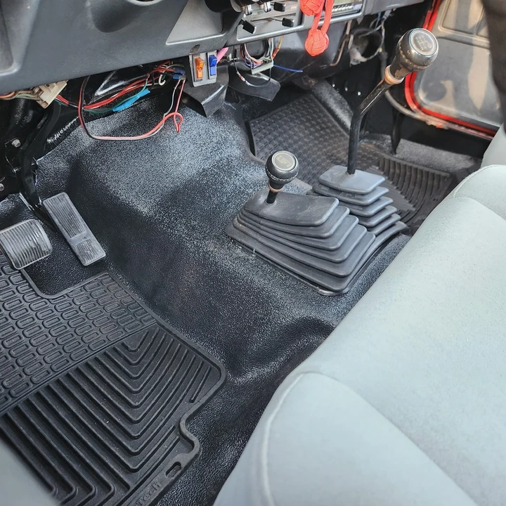1994 Jeep YJ Wrangler - Image 15 of 15