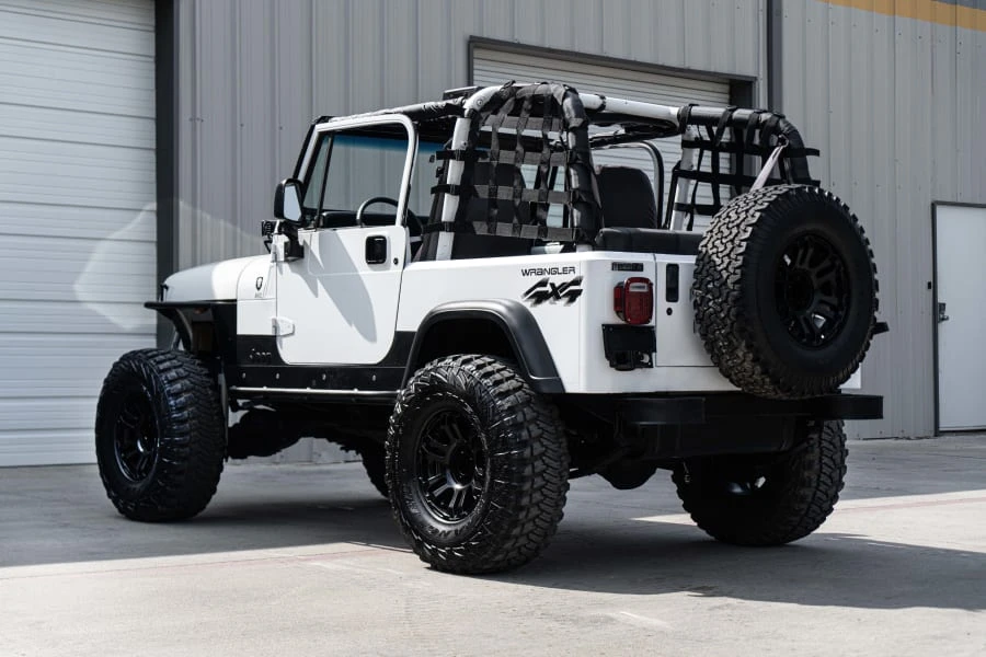 1994 Jeep YJ Wrangler - Image 7 of 31