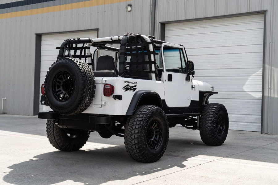 1994 Jeep YJ Wrangler - Image 3 of 31