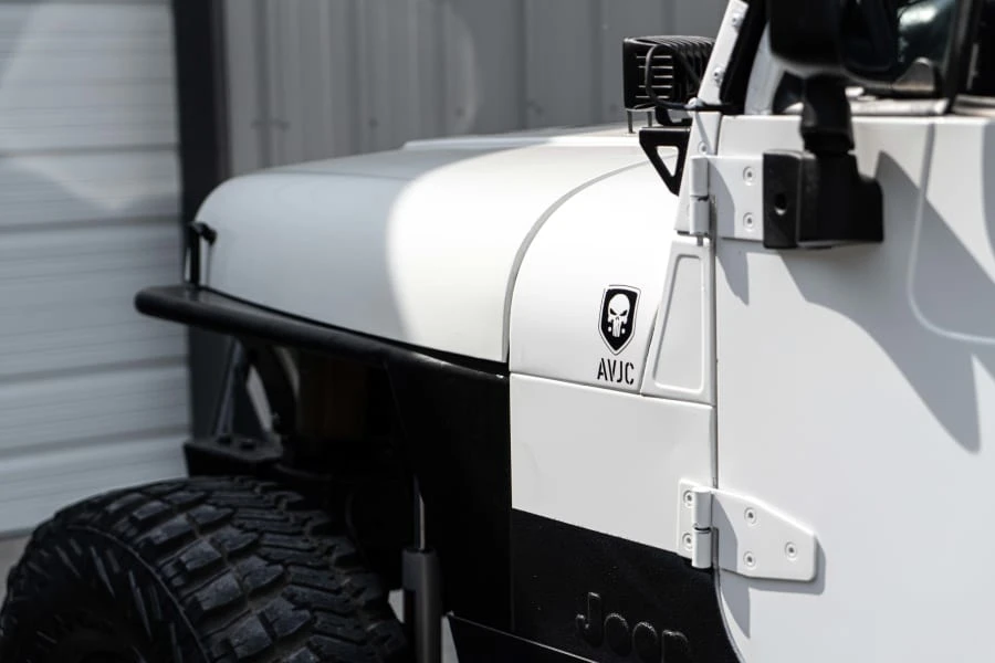 1994 Jeep YJ Wrangler - Image 19 of 31