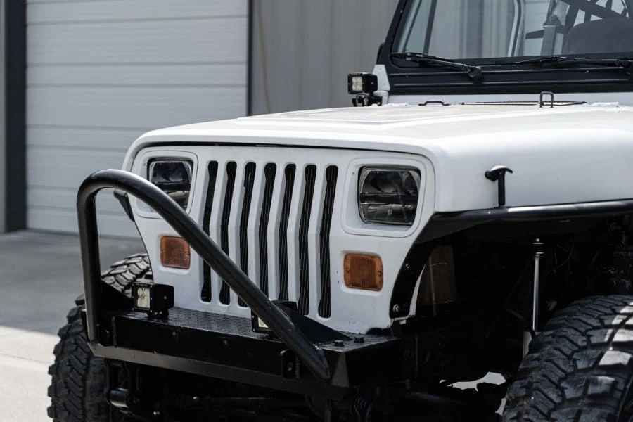 1994 Jeep YJ Wrangler - Image 10 of 31