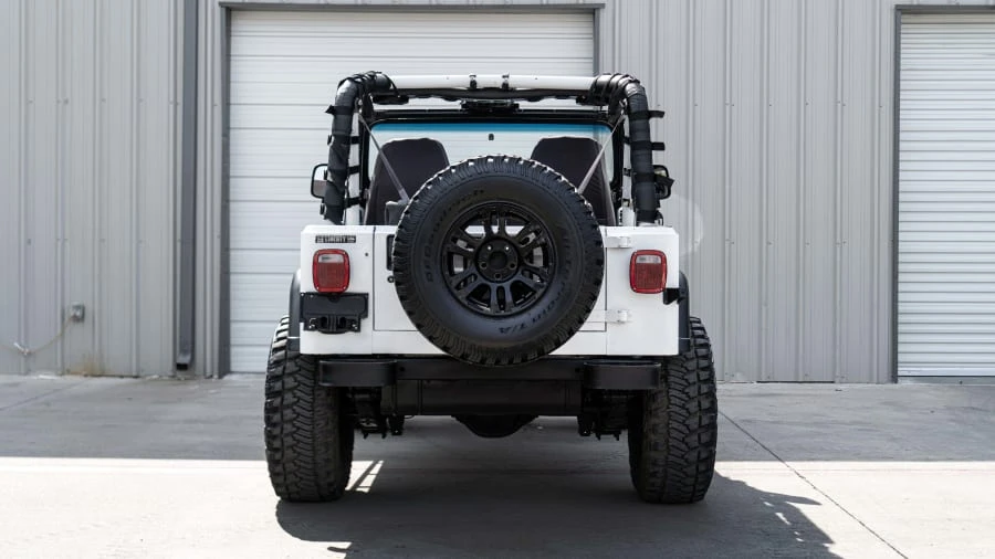 1994 Jeep YJ Wrangler - Image 5 of 31