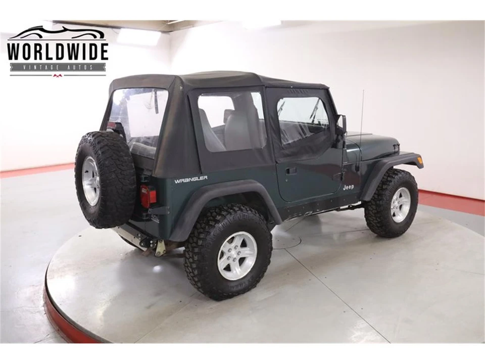 1994 Jeep YJ Wrangler - Image 10 of 31