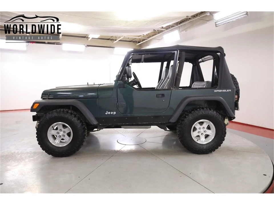1994 Jeep YJ Wrangler - Image 3 of 31