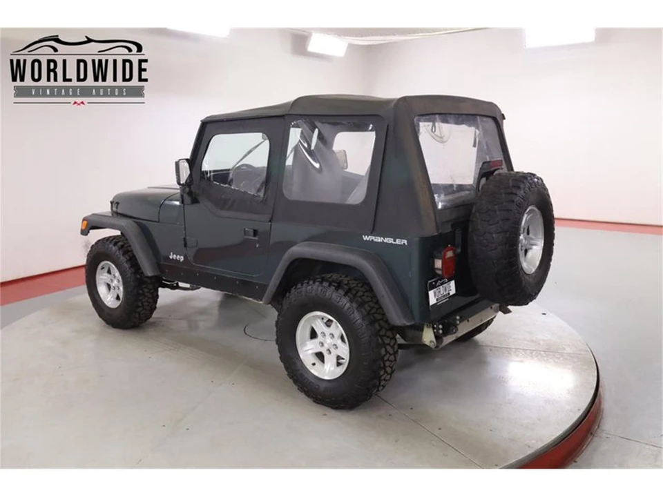 1994 Jeep YJ Wrangler - Image 9 of 31