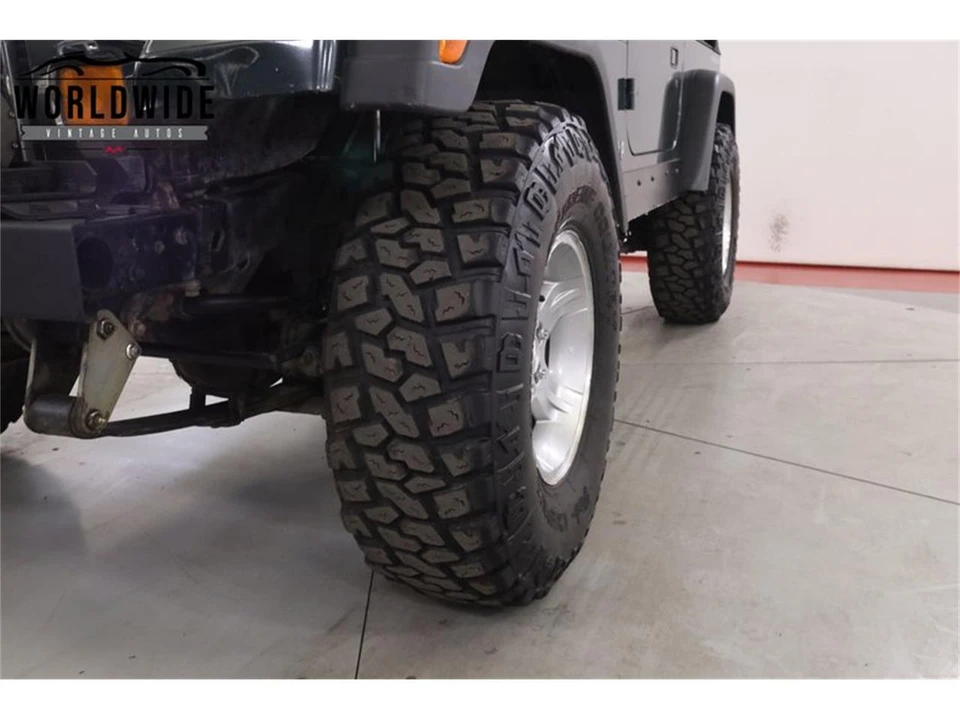 1994 Jeep YJ Wrangler - Image 15 of 31